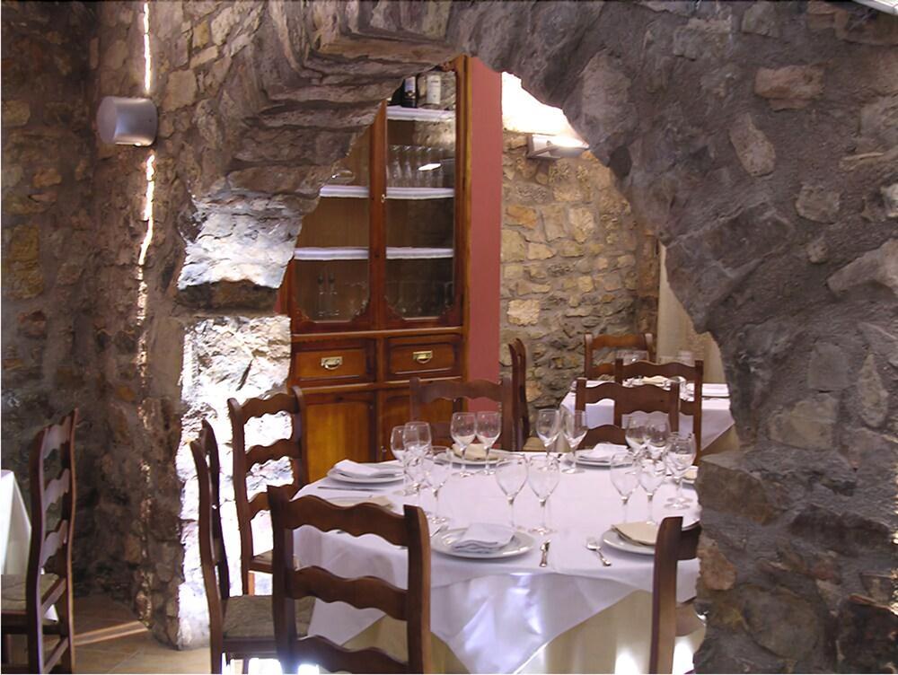 Hotel Restaurant Verdia Sueras エクステリア 写真