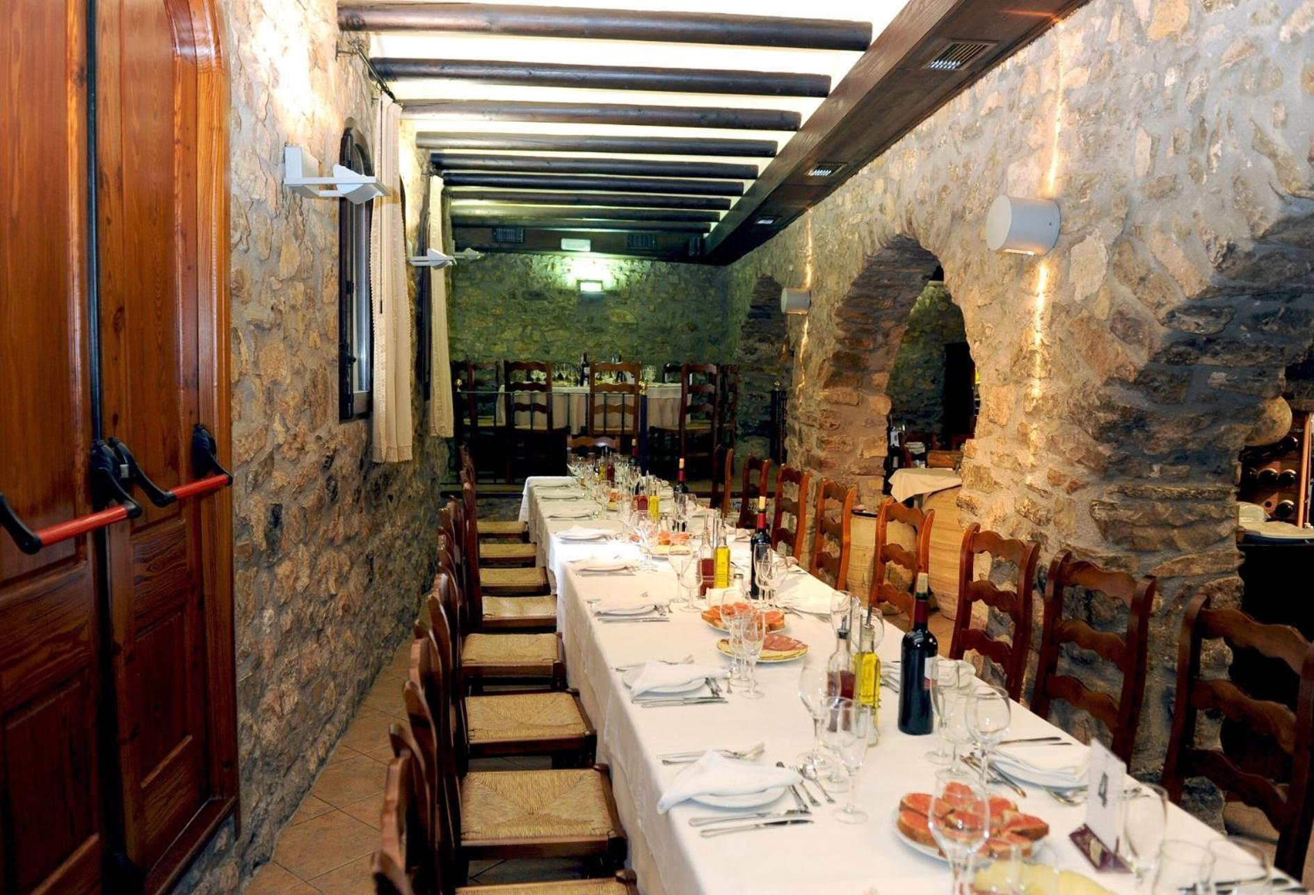 Hotel Restaurant Verdia Sueras エクステリア 写真