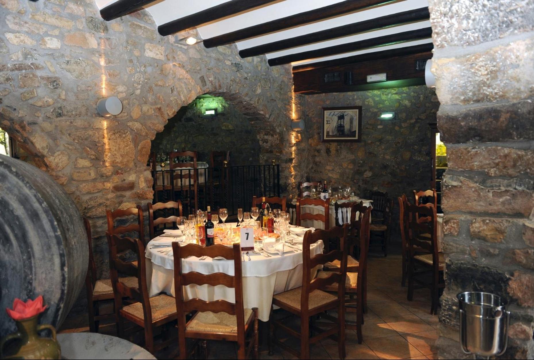 Hotel Restaurant Verdia Sueras エクステリア 写真