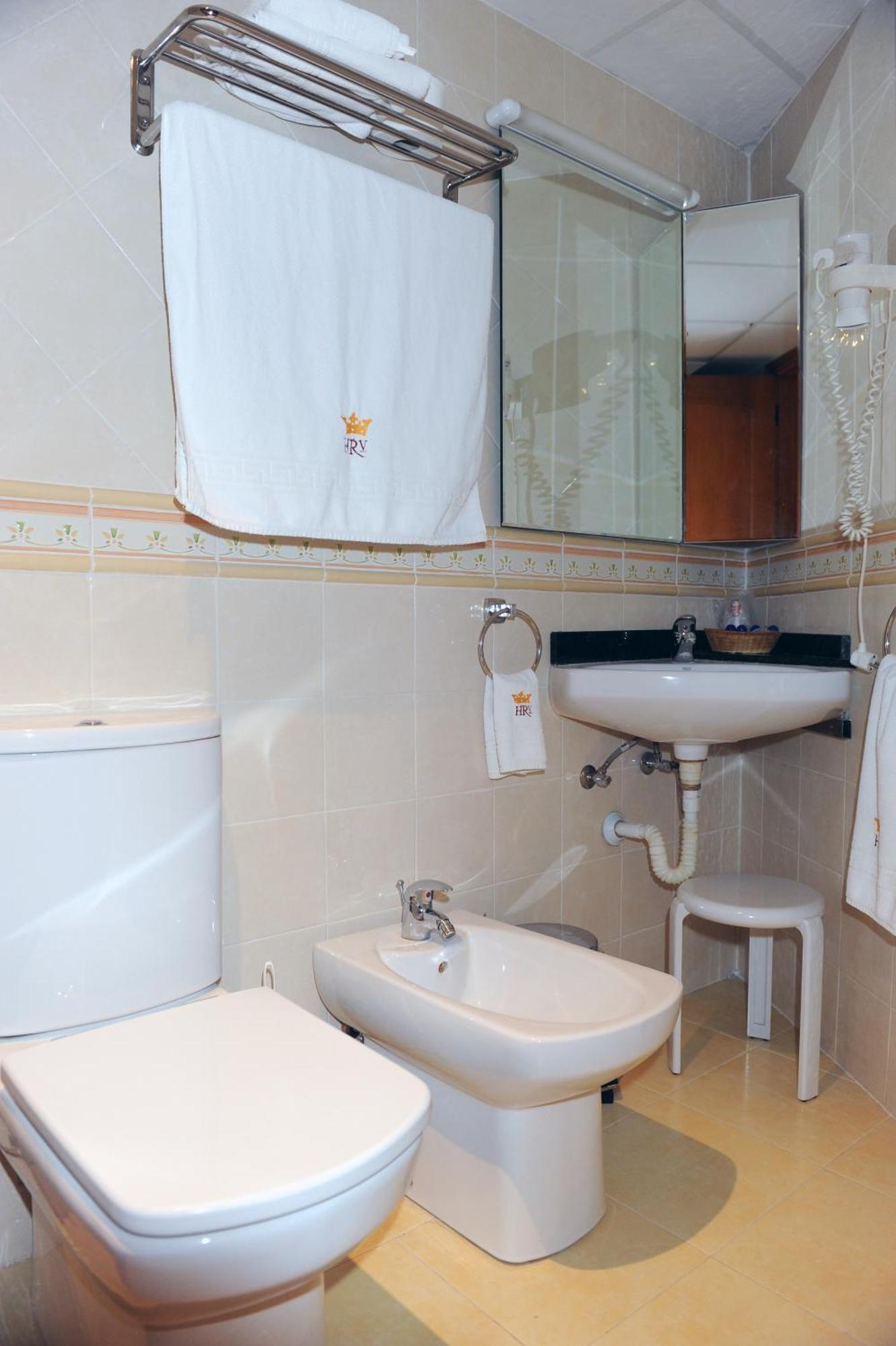 Hotel Restaurant Verdia Sueras 部屋 写真