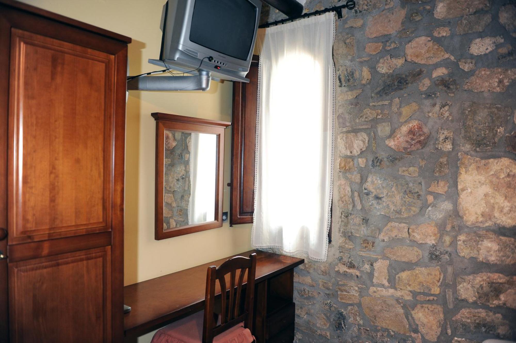Hotel Restaurant Verdia Sueras 部屋 写真