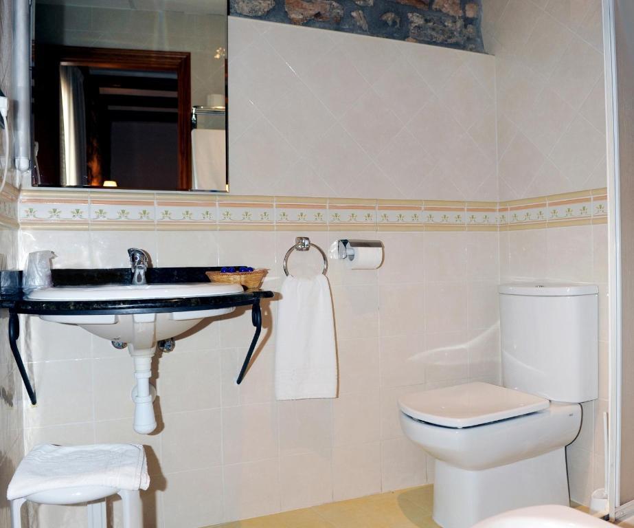Hotel Restaurant Verdia Sueras 部屋 写真