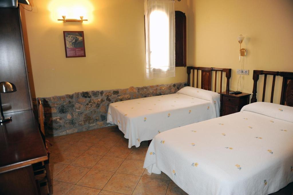 Hotel Restaurant Verdia Sueras 部屋 写真